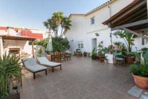 Matias Terrace House